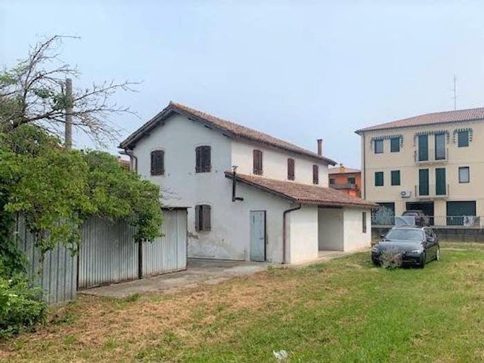 Casa quadrilocale in vendita in Fossona, Cervarese Santa Croce