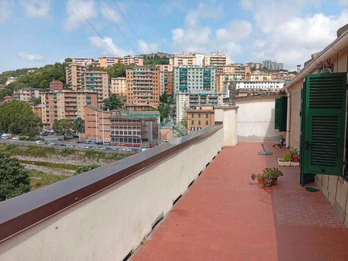 Appartamento con 5 locali in vendita in Via Bobbio, Staglieno, Genova
