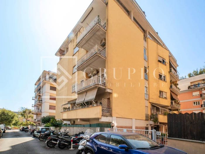 Appartamento quadrilocale in vendita in Via Giovanni Battista Falda, Monteverde Vecchio, Roma
