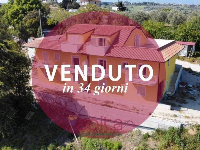 Casa con 6 locali in vendita in Contrada Collecchio, Castel di Lama