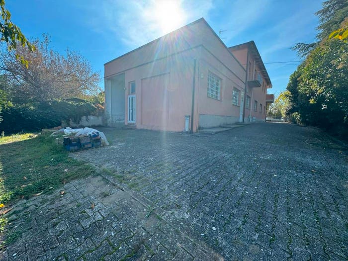 Casa con 6 locali in vendita in Via Piemonte, Osteria Grande, Castel San Pietro Terme