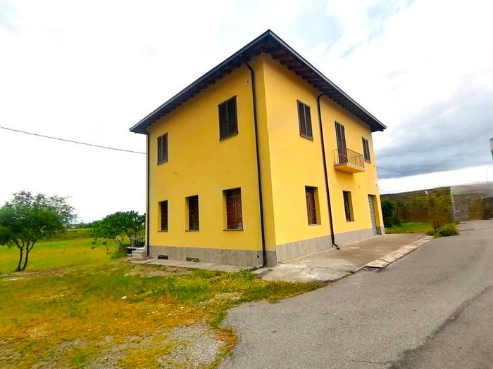 Casa con 6 locali in vendita in Via Treviglio, Cassano d'Adda