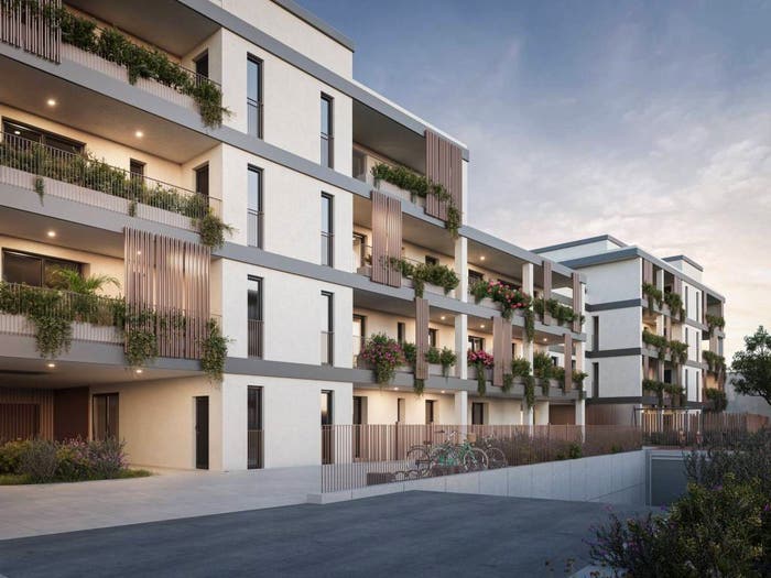 Appartamento trilocale in vendita in Via Bonaventura Zumbini, Famagosta, Milano
