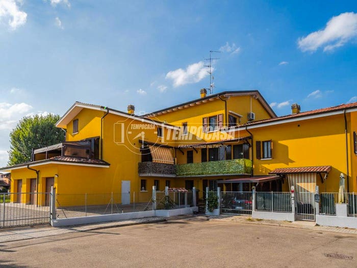 Appartamento quadrilocale in vendita in Via Don Mario Grazioli, Correggio