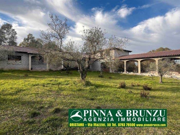 Casa con 5 locali in vendita in SP, Solarussa