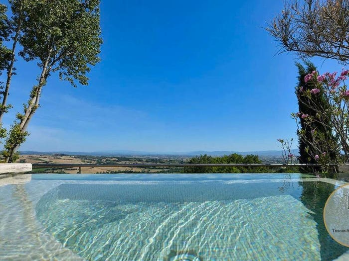 Casa con 6 locali in vendita in Montepulciano
