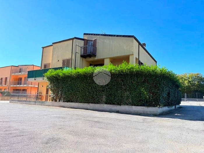 Appartamento bilocale in vendita in Via roma, Madonna Della Strada, Scoppito