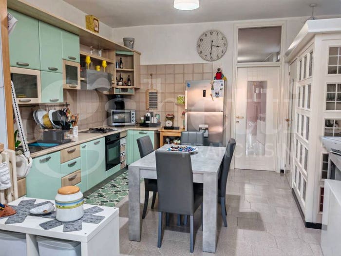 Appartamento trilocale in vendita in Via dei Gladiatori, Centro, Venafro