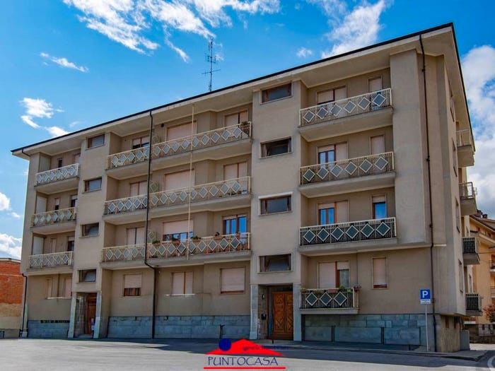 Appartamento bilocale in vendita in Via Maria Damiano, Centro, Dronero