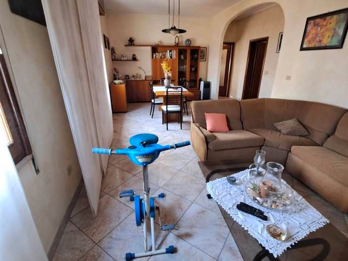 Appartamento con 5 locali in vendita in Centro, Poggio Rusco
