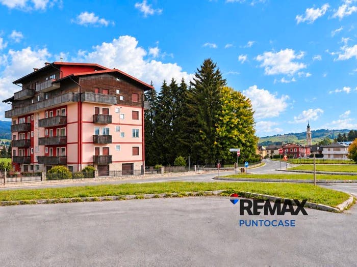 Appartamento con 6 locali in vendita in Via Berga, Centro, Asiago