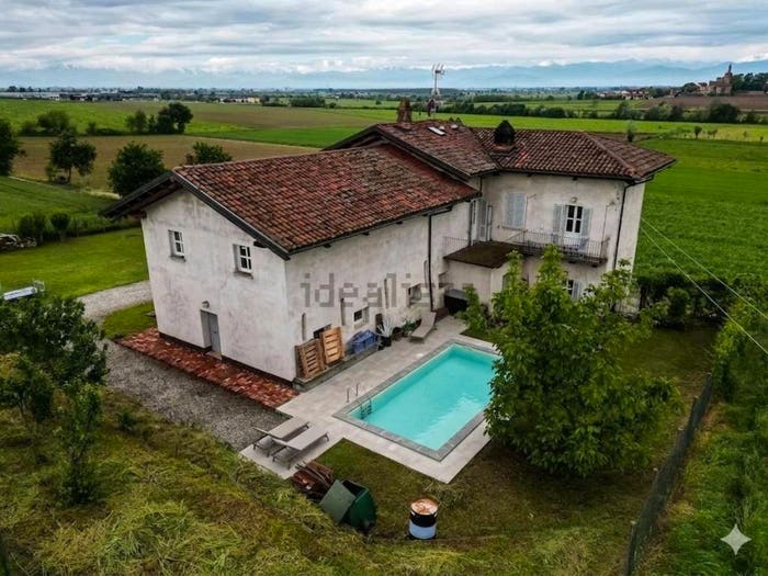 Casa con 6 locali in vendita in Via Costa Trucchi, Marene