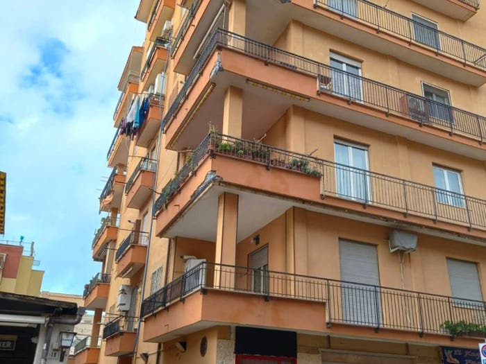 Appartamento trilocale in vendita in Via del Mare, Centro, Ladispoli