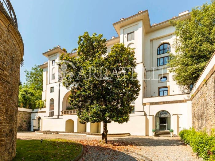 Casa con 6 locali in vendita in Via Giramontino, Michelangelo Poggio Imperiale, Firenze