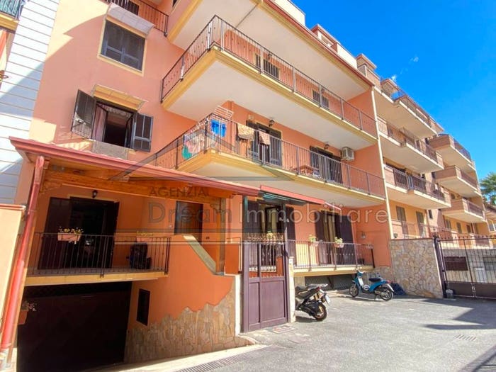 Casa con 6 locali in vendita in Via Innamorati, Nuovo Corso Campano Marchesella, Giugliano in Campania