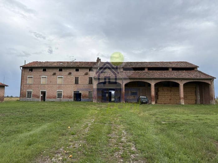 Casa con 6 locali in vendita in Argine rigosa nuova, Roccabianca