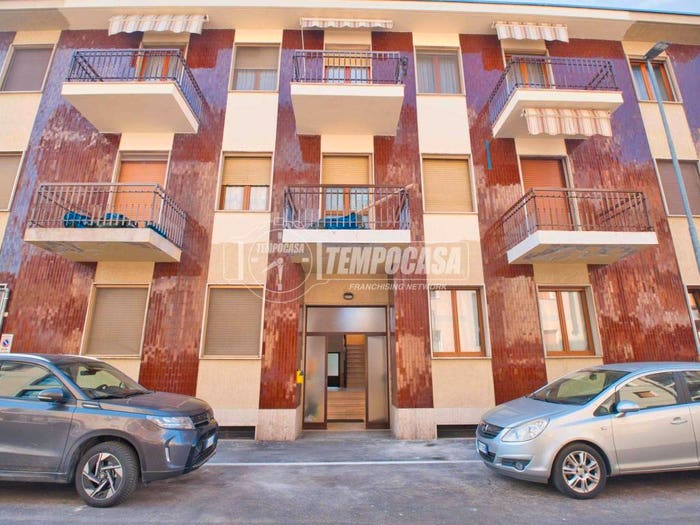 Appartamento trilocale in vendita in Via Cavo D'Assi, San Martino, Novara
