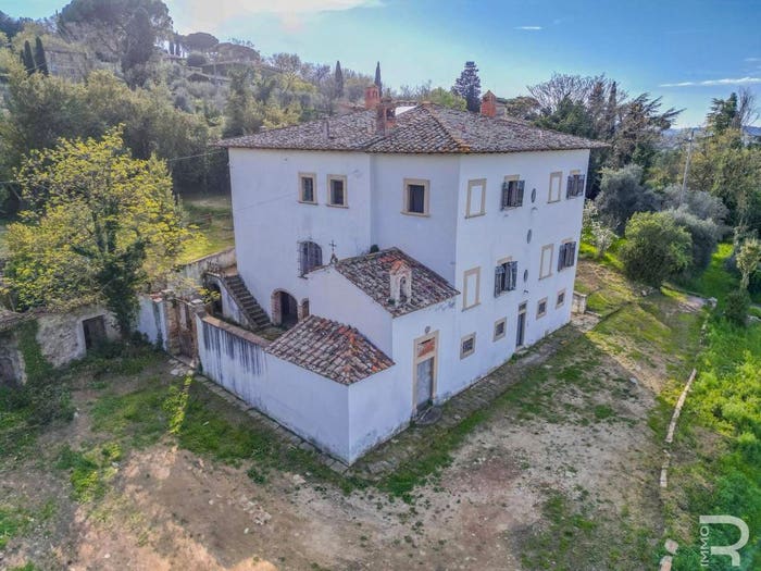 Casa con 6 locali in vendita in Località La Mossa, Agazzi, Arezzo