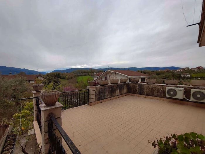 Casa con 6 locali in vendita in via borgo delle cave, Centro, Arnara