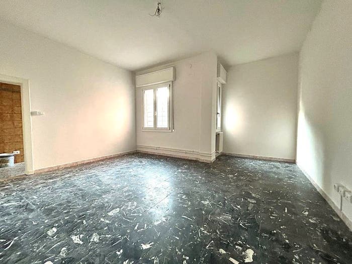 Appartamento con 5 locali in vendita in Viale San Giorgio, Centro, Sassuolo