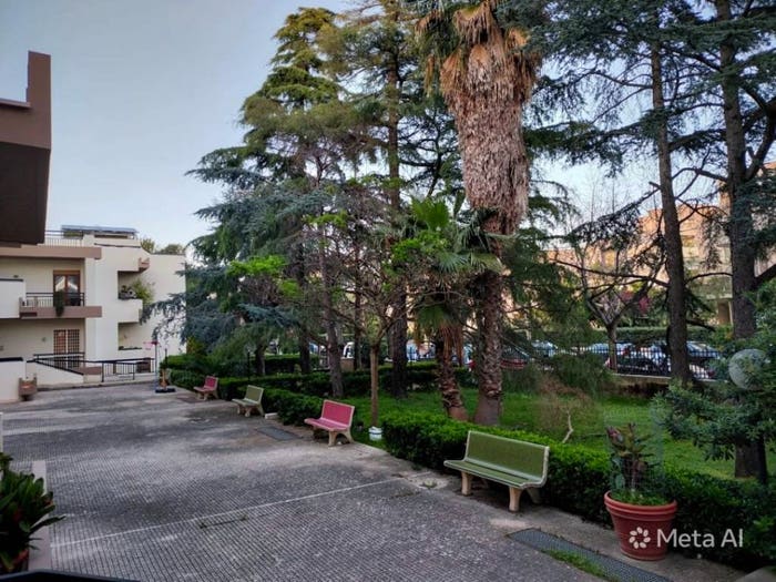 Appartamento con 5 locali in vendita in Via Oronzo De Donno, Partigiani Fondone, Lecce