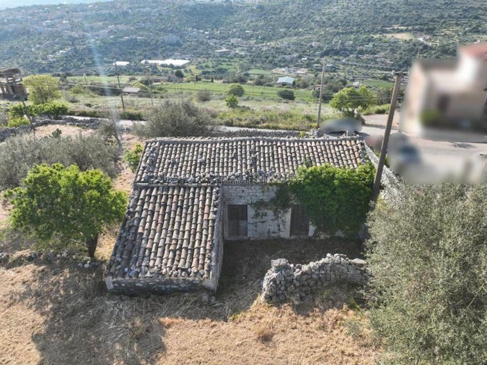Casa trilocale in vendita in Contrada Serrameta Bosco Pozzo Cassero, Trebalate I, Modica