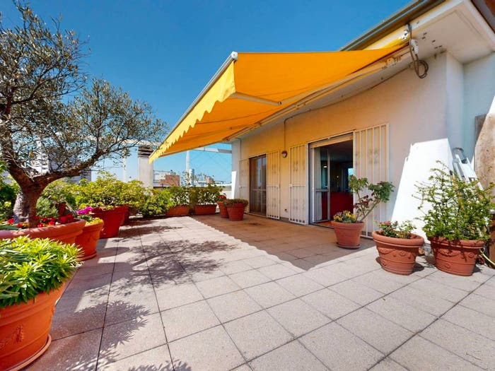 Appartamento quadrilocale in vendita in Via Carlo Perini, Quarto Oggiaro, Milano