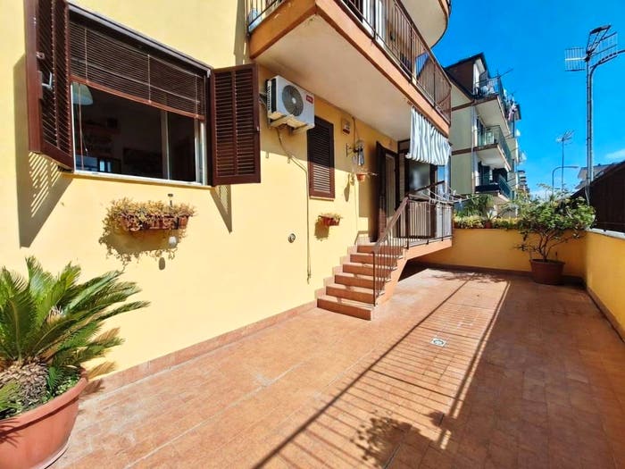 Appartamento trilocale in vendita in Via Lorenzo Perosi, Centro, Acerra