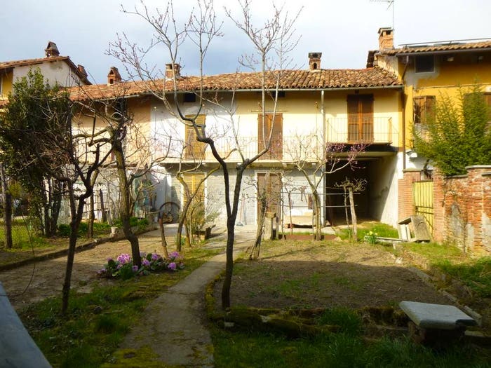 Casa quadrilocale in vendita in Via Principe di Piemonte, Centro, Buttigliera d'Asti