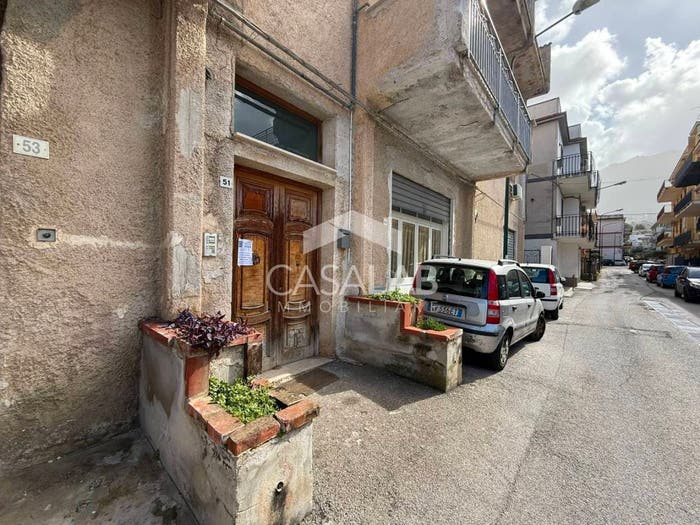 Appartamento con 5 locali in vendita in Via Siracusa, Centro, Carini