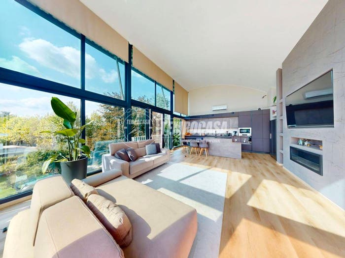 Casa con 6 locali in vendita in Centro, Caselle Torinese