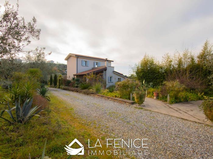 Casa con 6 locali in vendita in Via Monte Fosco, La Pieve San Venerio, La Spezia