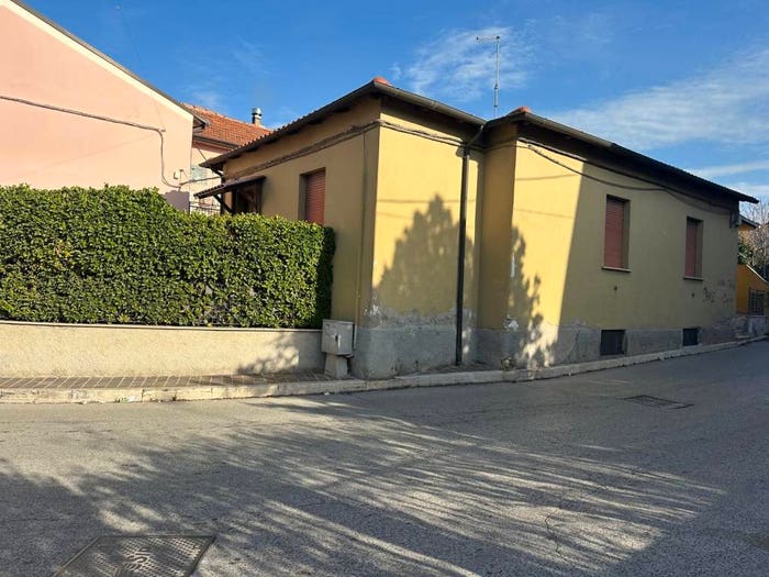 Casa trilocale in vendita in Via Capo Croce, San Benedetto dei Marsi