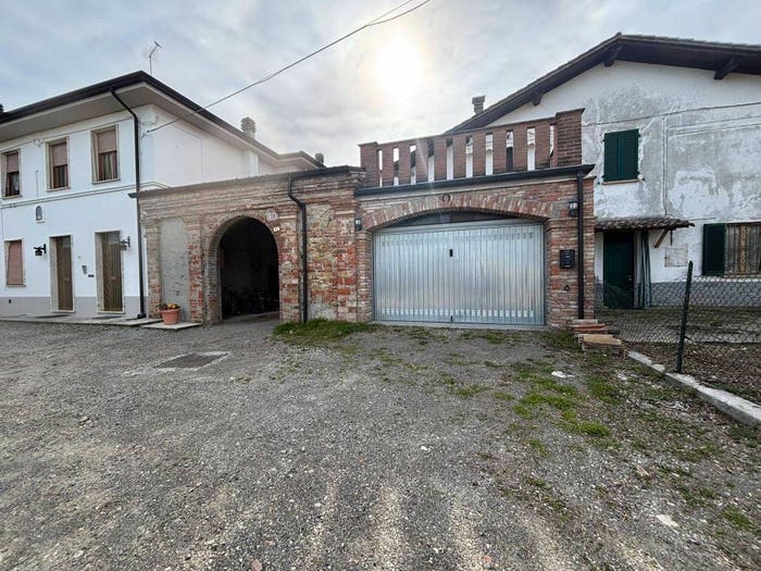 Casa trilocale in vendita in Via Mottaziana, Mottaziana, Borgonovo Val Tidone