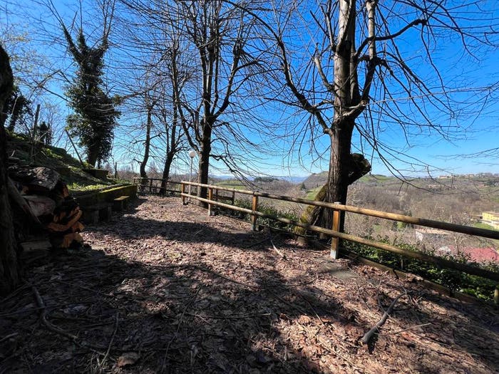 Casa con 6 locali in vendita in Rocca Malatina, Guiglia