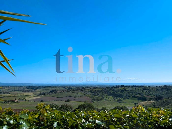 Casa con 6 locali in vendita in Via Cecinese, Casale Marittimo