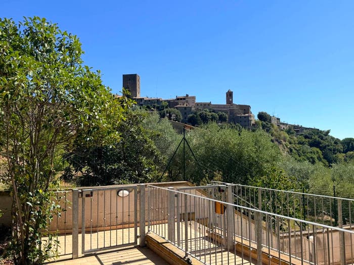 Appartamento trilocale in vendita in Via Rita Levi Montalcini, Centro, Montecatini Val di Cecina