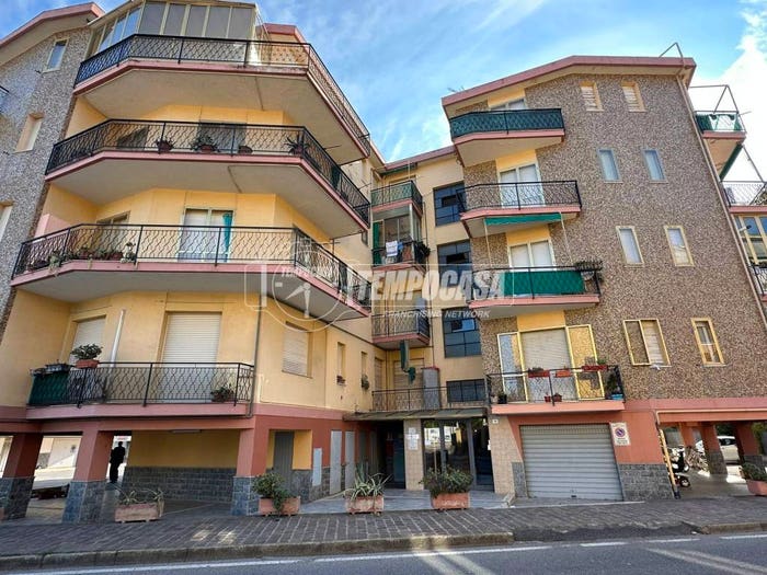 Appartamento bilocale in vendita in Via Parioli, Borghetto Santo Spirito