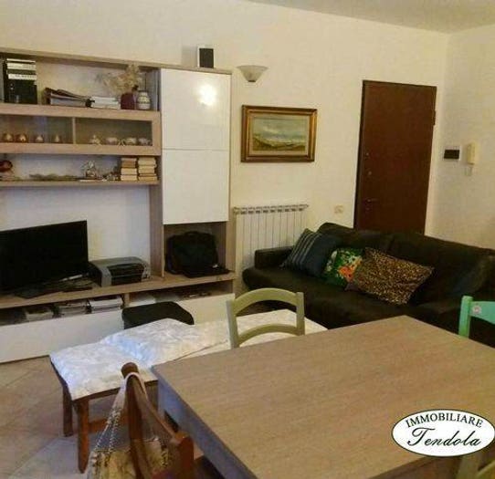 Appartamento quadrilocale in vendita in Caniparola, Fosdinovo