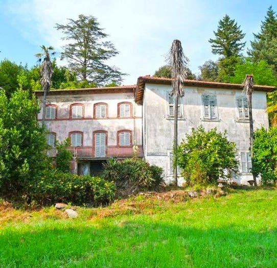 Casa con 6 locali in vendita in Piazza Giuseppe Garibaldi, Centro, Fivizzano