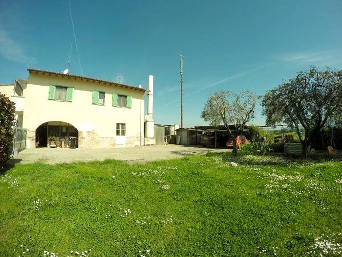 Casa con 5 locali in vendita in Via Torricella, San Martino San Lorenzo, Campi Bisenzio