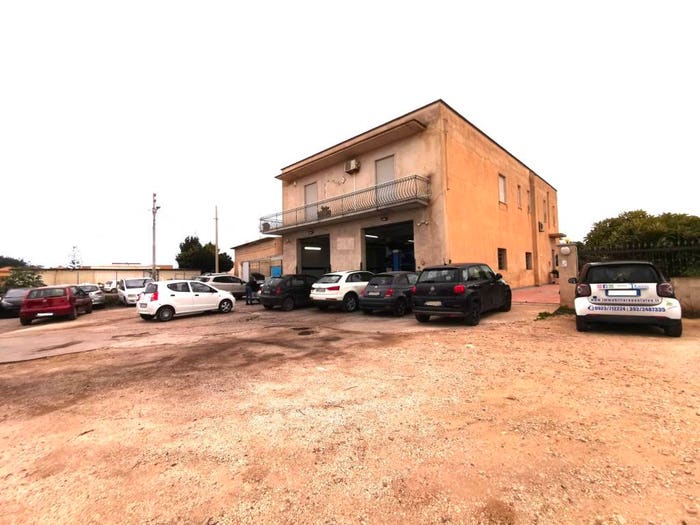 Casa con 6 locali in vendita in Contrada San Silvestro, Via Dante Trapani Salemi, Marsala