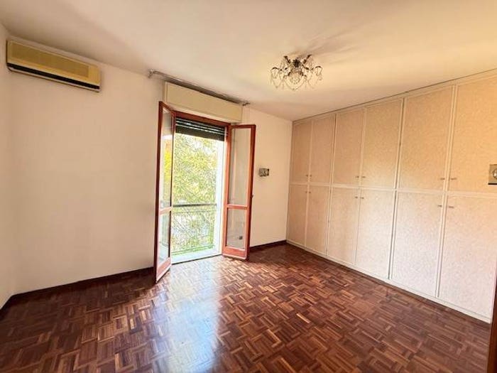 Appartamento quadrilocale in vendita in Via Torquato Tasso, Bolognina, Bologna