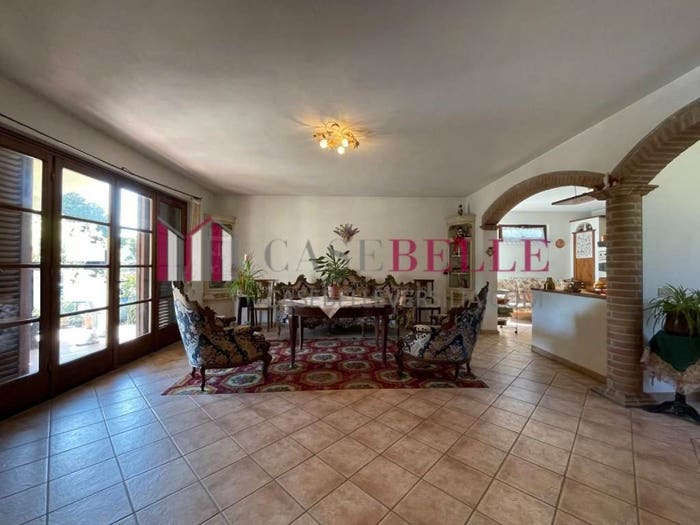 Casa con 6 locali in vendita in Via Edoardo Francalanci, Bozzano Quiesa, Massarosa