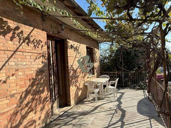 Casa trilocale in vendita in Via Vincenzo Rossi, Due Strade, Bordighera