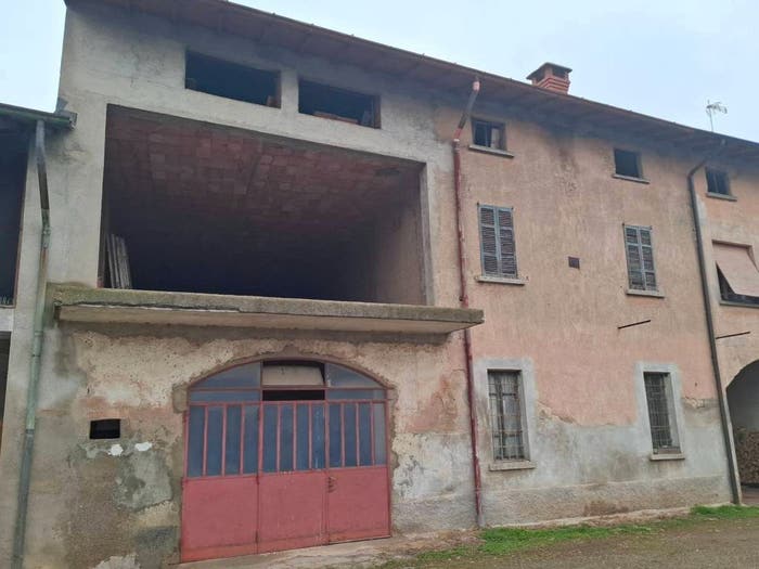 Casa con 5 locali in vendita in Via Torino, Fenegrò