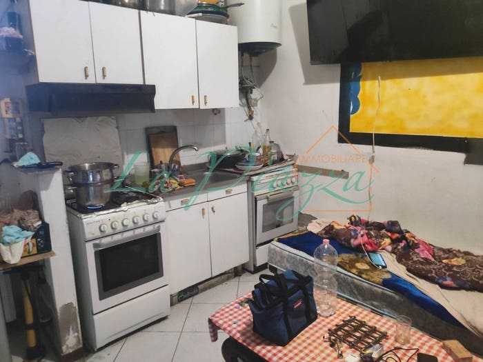 Casa con 6 locali in vendita in Viale Cairoli, Centro, Castel Bolognese
