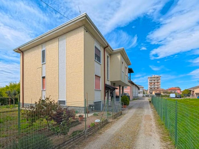 Appartamento trilocale in vendita in Via dell'Airone, Madonna Regina, Busto Arsizio