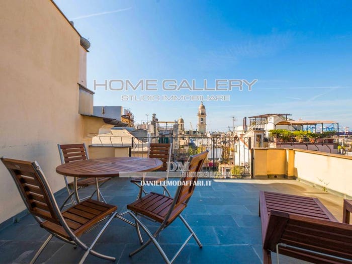 Casa bilocale in vendita in Via San Lorenzo, Caricamento, Genova