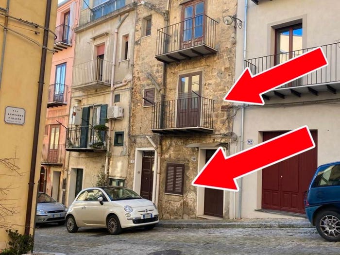 Appartamento trilocale in vendita in Via Cappuccini, Castelbuono